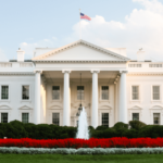 セイラー会長やコインベースCEOも招待、ホワイトハウス初の仮想通貨サミットへ