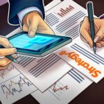 S&P、ストラテジーに「ジャンク債」格付け　ビットコイン偏重の事業構造を指摘